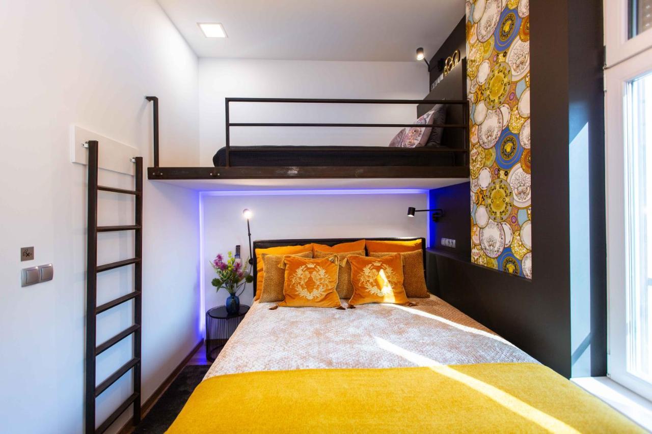 Premium Rooms By Hi5 - Style At The Comedy Theater Budapešť Exteriér fotografie